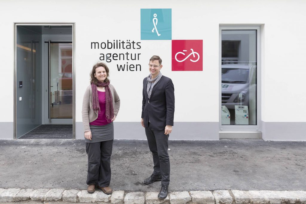 Treffen Sie Petra Jens, Beauftragte für Fußverkehr und Martin Blum, Radverkehrsbeauftragten in der Mobilitätsagentur Wien.