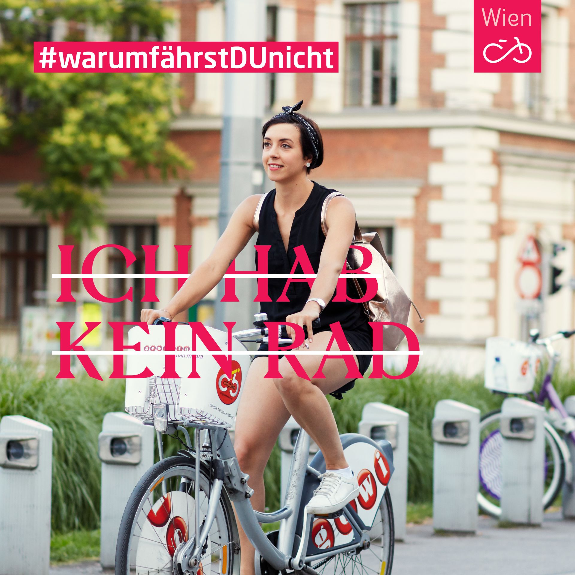 Irina fährt. Obwohl sie kein Fahrrad hat - sie hat sich eine ausgeliehen. #warumfährstDUnicht. Foto von Ian Ehm